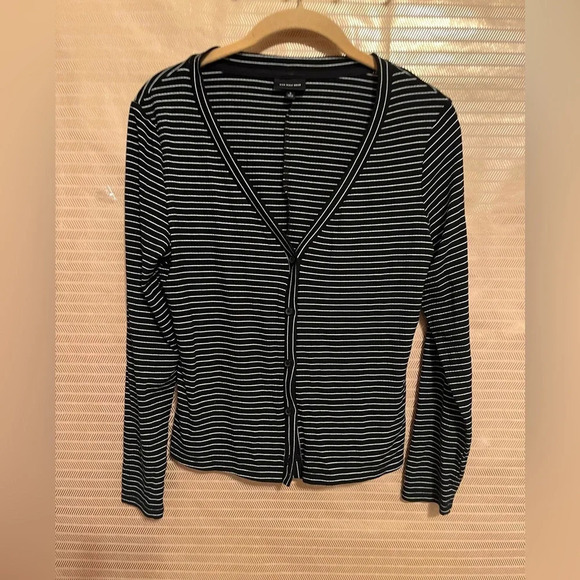 WHO WHAT WEAR~ BLACK STRIPED CARDIGAN ~ SM - Picture 1 of 6